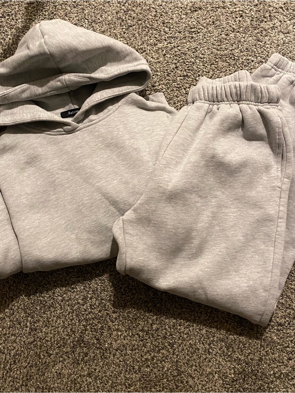 Automet grey women’s size med sweat set